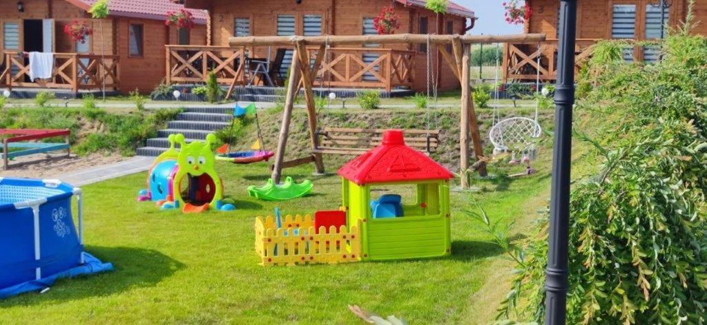 Zielona Dolina - Kompleks Dla Rodzin Z Dziecmi Mikołajki Luaran gambar