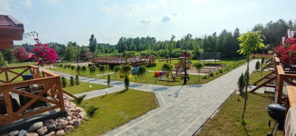 Zielona Dolina - Kompleks Dla Rodzin Z Dziecmi Mikołajki Luaran gambar