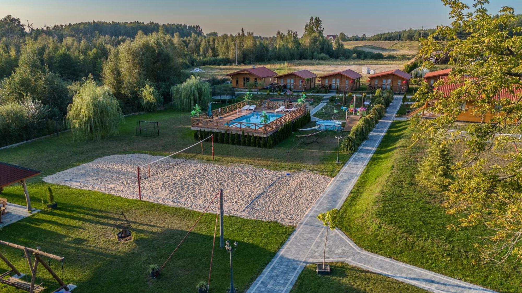 Zielona Dolina - Kompleks Dla Rodzin Z Dziecmi Mikołajki Luaran gambar